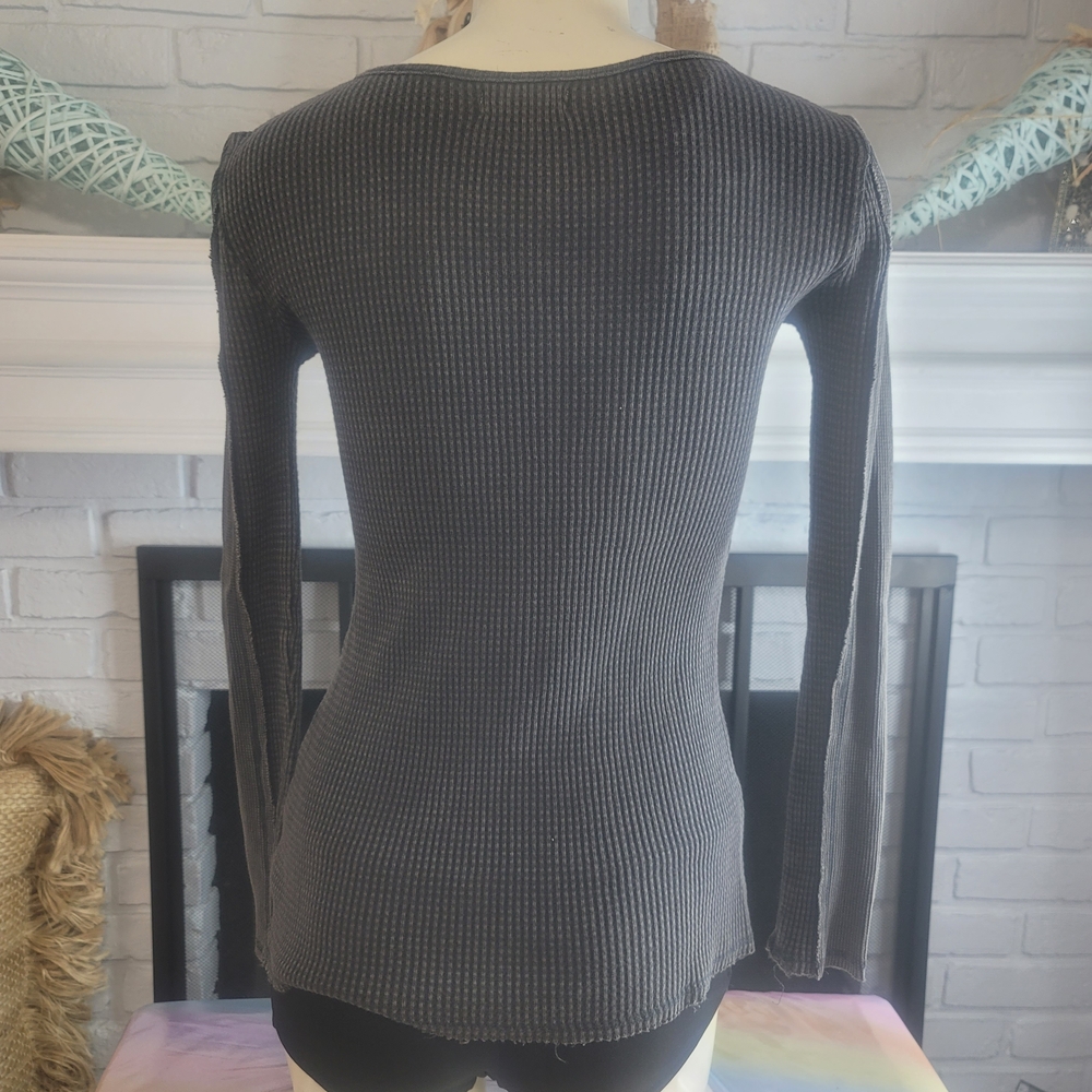 if it were me Charcoal Long Sleeve Top - Picture 3 of 4